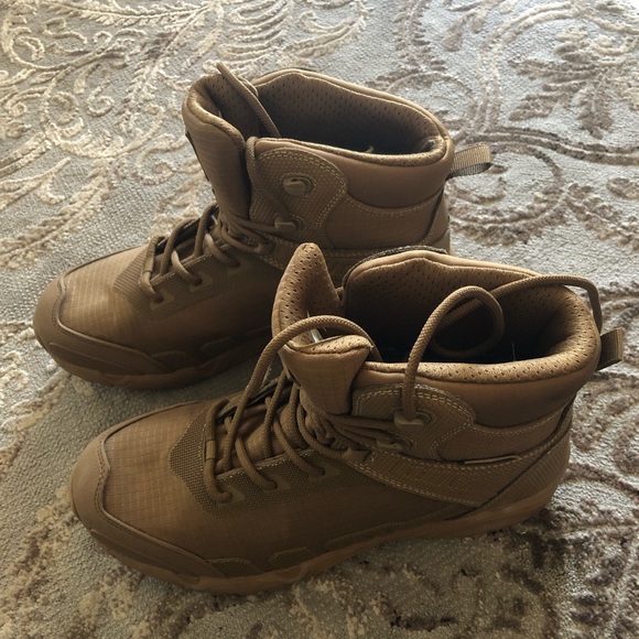 Free Soldier brown boots size 9,5. - Picture 2 of 7